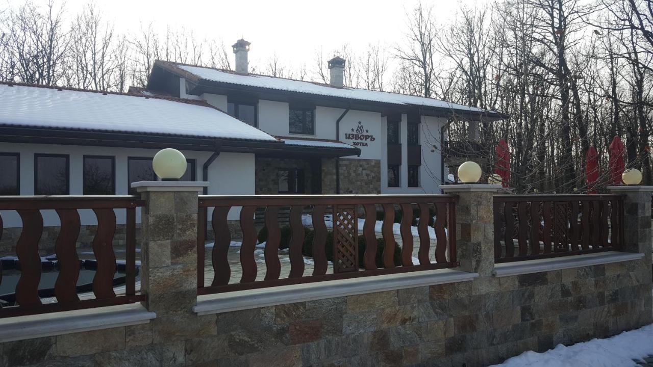 Izvor Hotel "Изворъ" Shipot Eksteriør billede