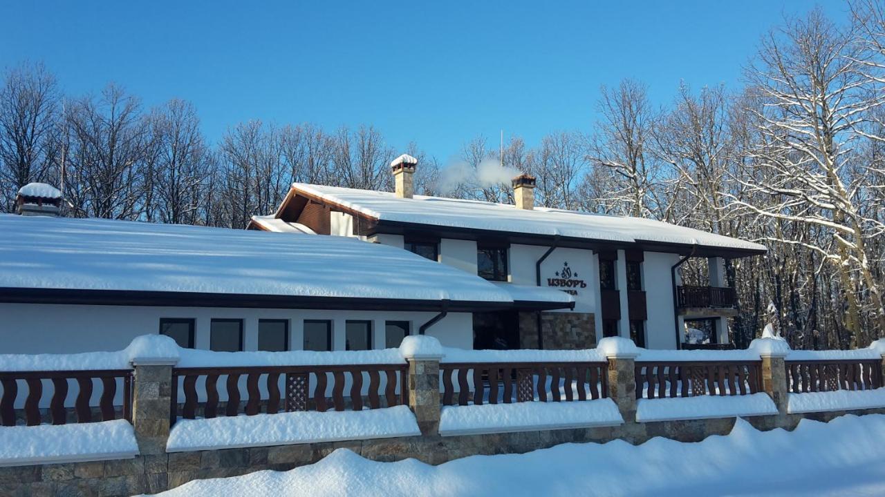 Izvor Hotel "Изворъ" Shipot Eksteriør billede