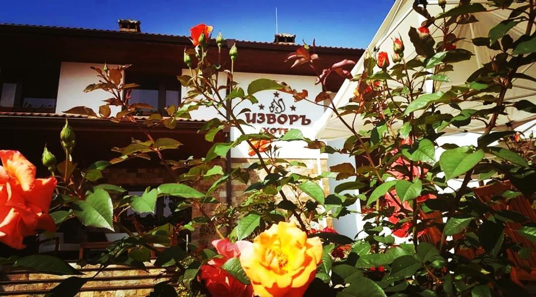 Izvor Hotel "Изворъ" Shipot Eksteriør billede